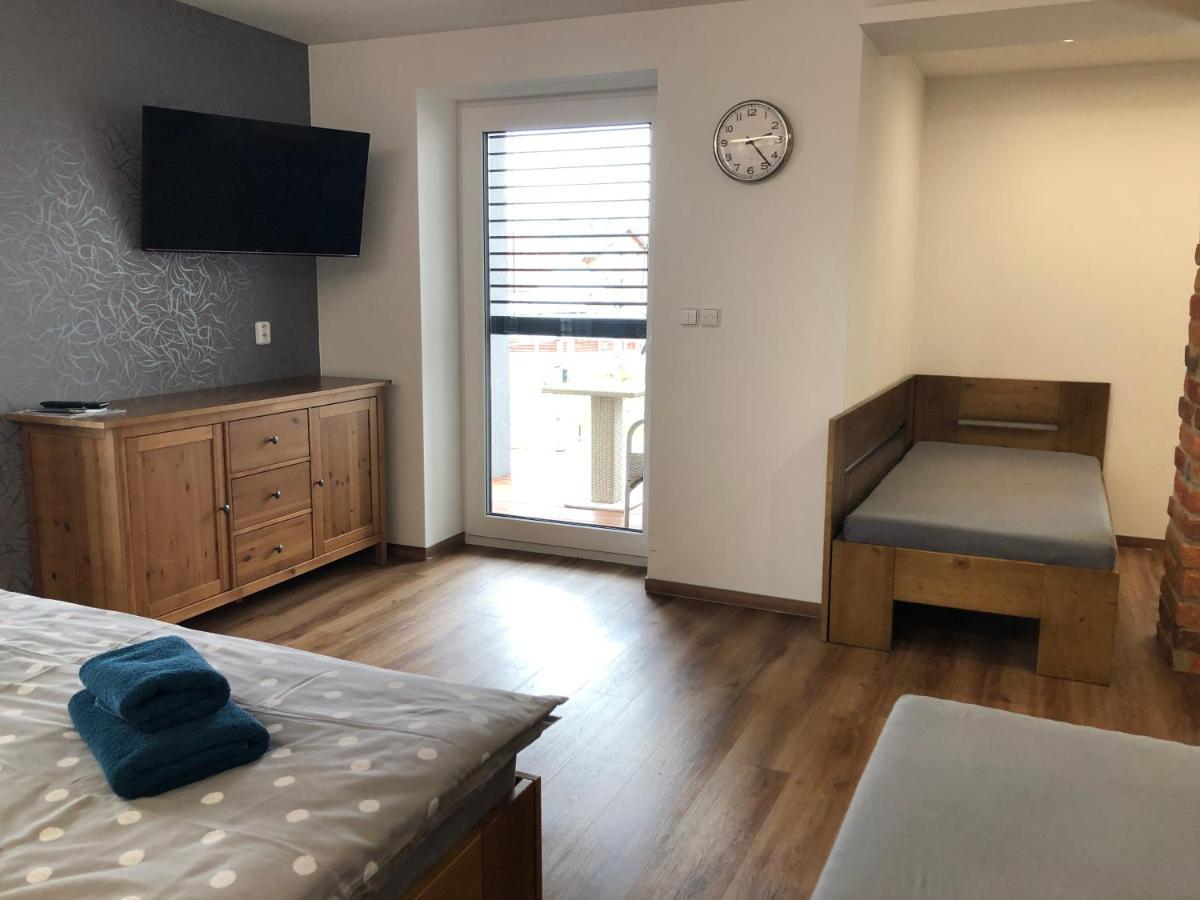 Anico Apartmany Dolni Benesov Eksteriør bilde