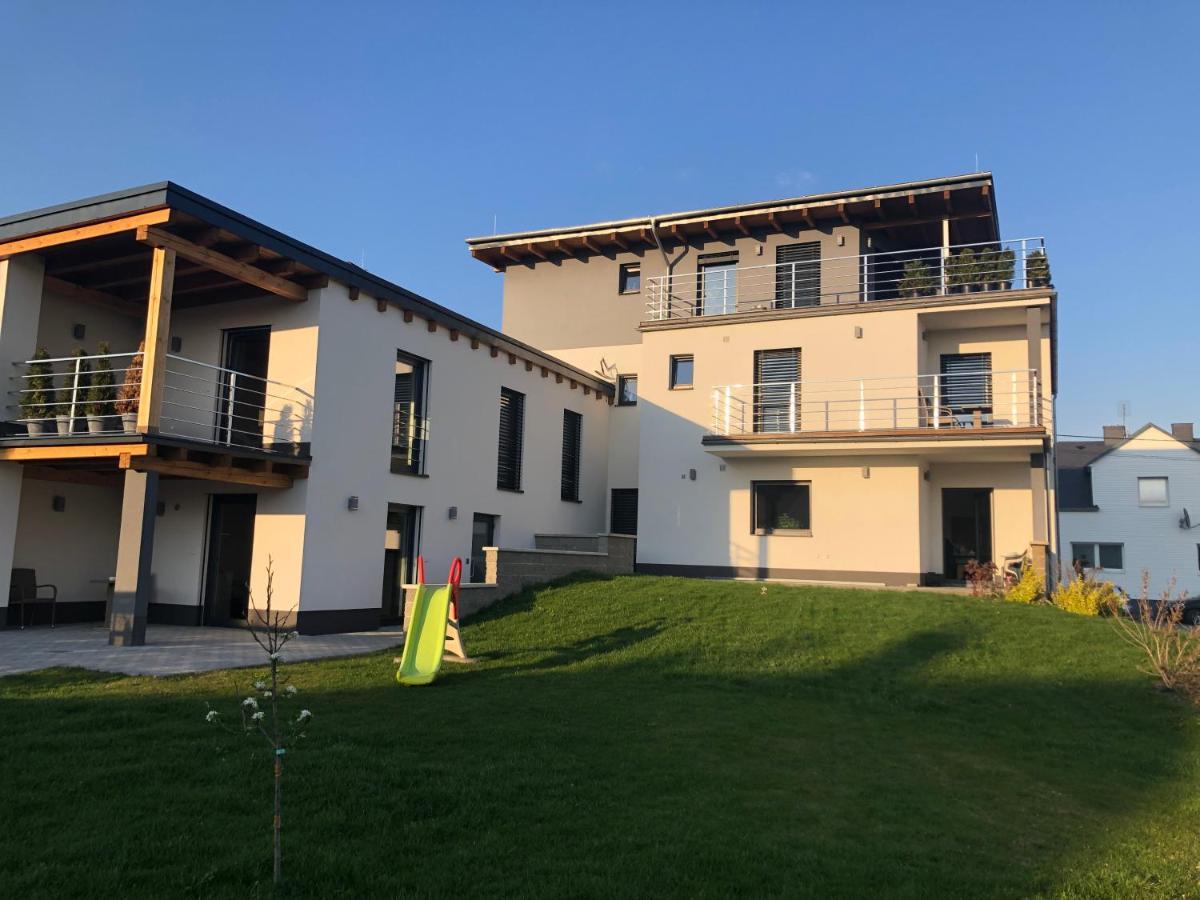 Anico Apartmany Dolni Benesov Eksteriør bilde
